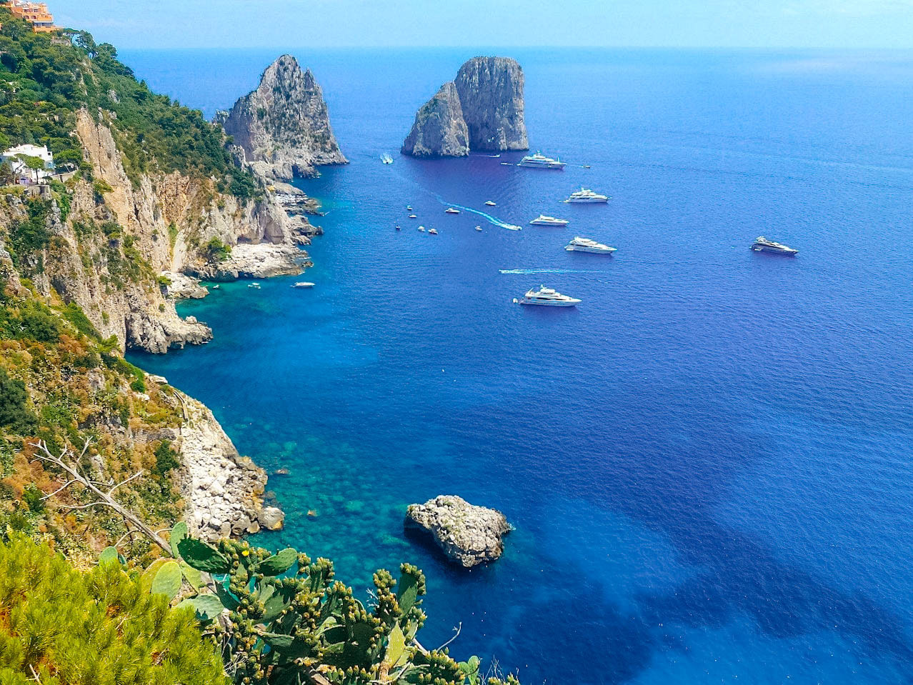 Capri e i faraglioni